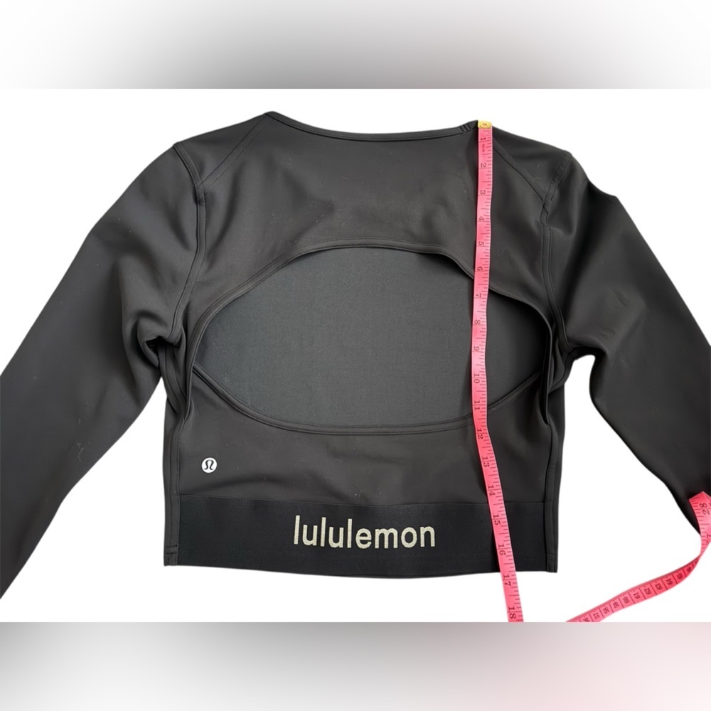 Lululemon Logo Elastic Everlux Long Sleeve Shirt in Black / Trench - Picture 7 of 9